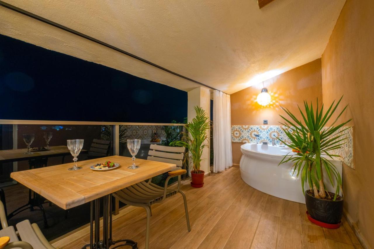 Ciello Suites Hotel フェティエ エクステリア 写真